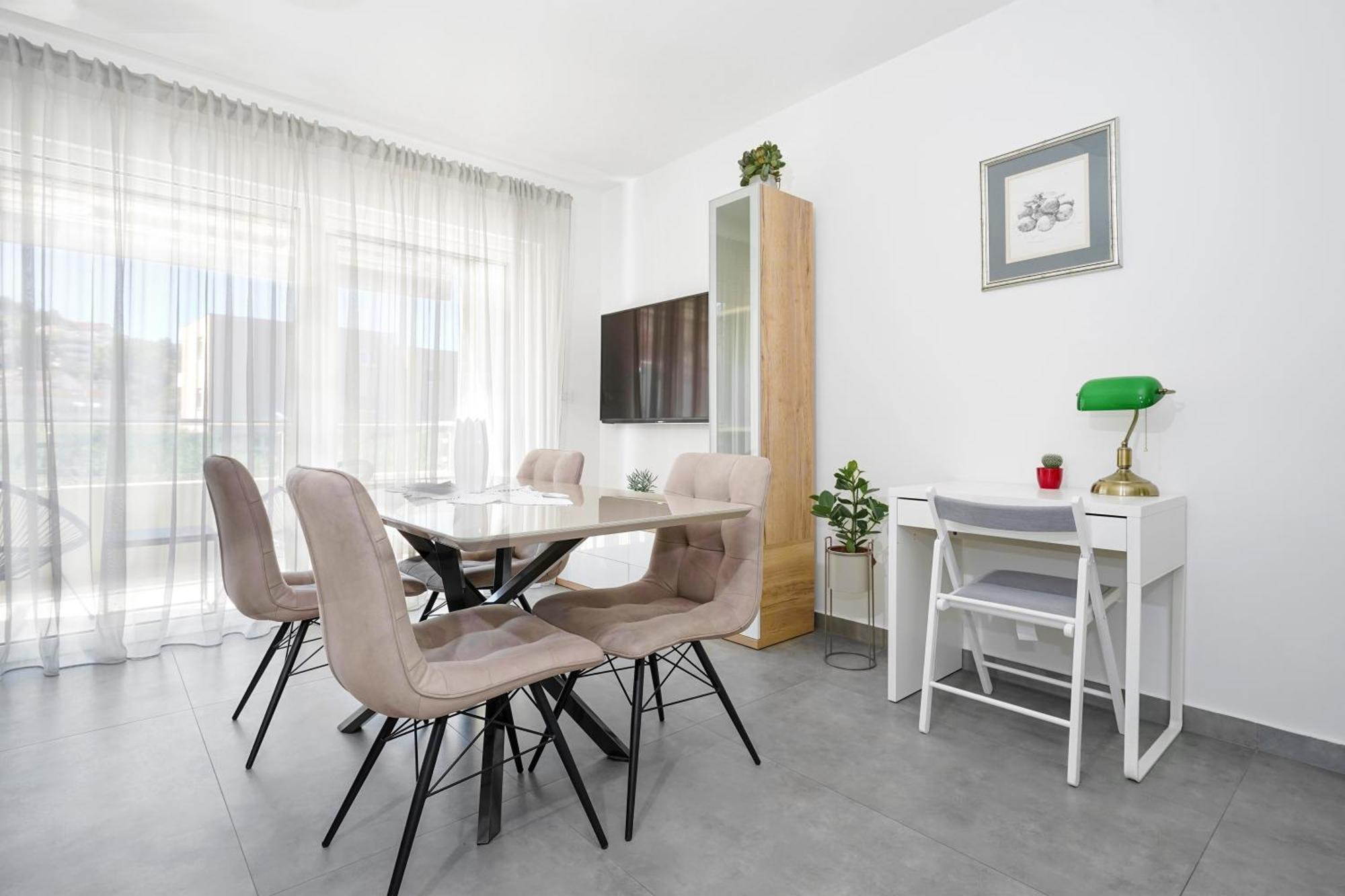 Exultet Apartment